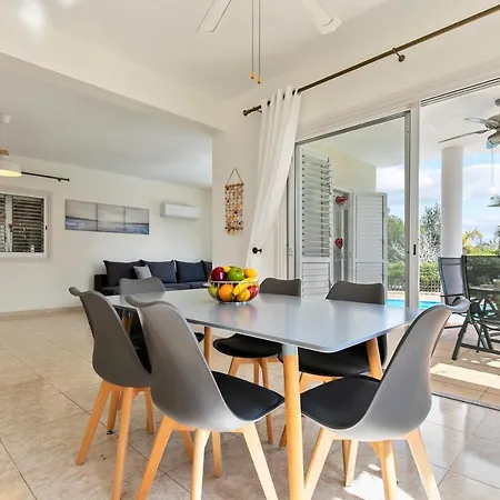 Vella -tranquil Coral Bay Family By The Beach *