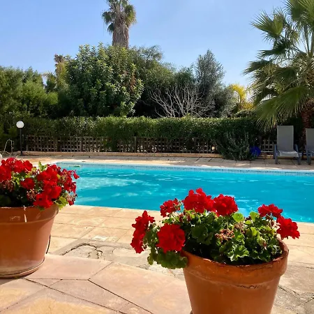 Vella -tranquil Coral Bay Family By The Beach Villa Pegeia